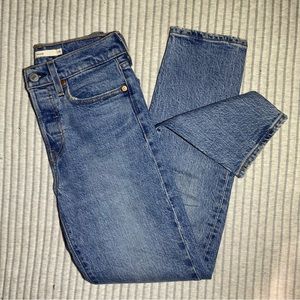 Levi’s Wedgie jeans